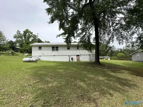 91 County Road 1165 Cullman AL 35057