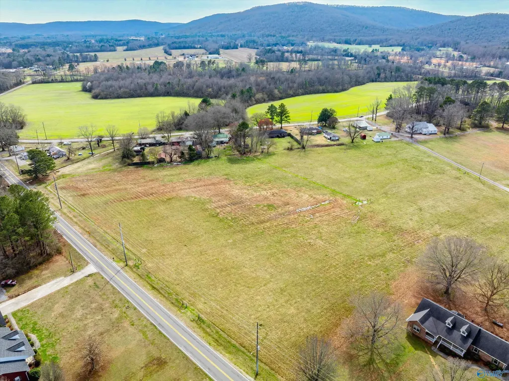 6.38 Acres Old Highway 431 Owens Cross Roads AL 35763