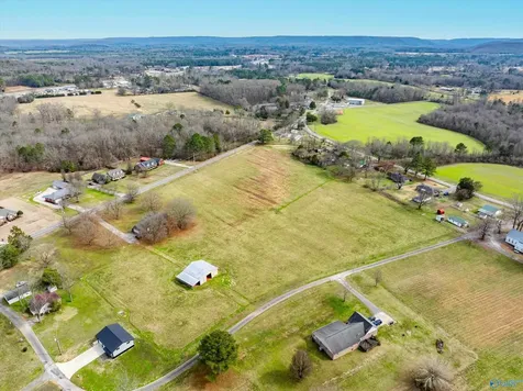 6.38 Acres Old Highway 431 Owens Cross Roads AL 35763