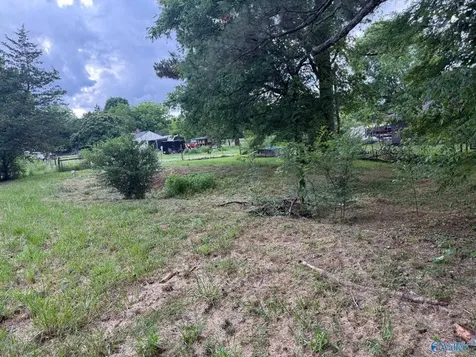 233 Vann Road Owens Cross Roads AL 35763