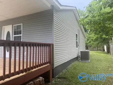 509 Earl Street Scottsboro AL 35768