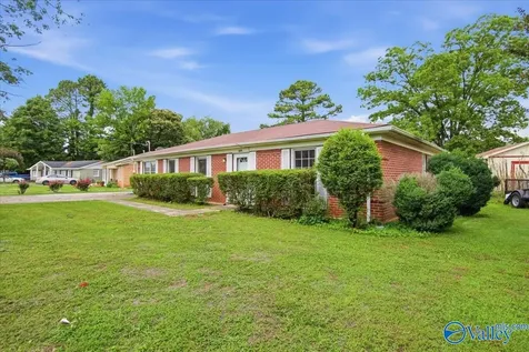 3018 Tucker Drive NW Huntsville AL 35810