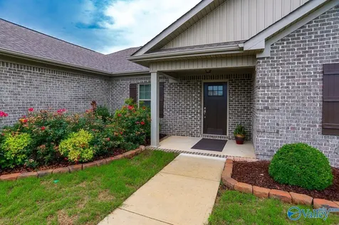 113 Stillwood Drive Hazel Green AL 35750
