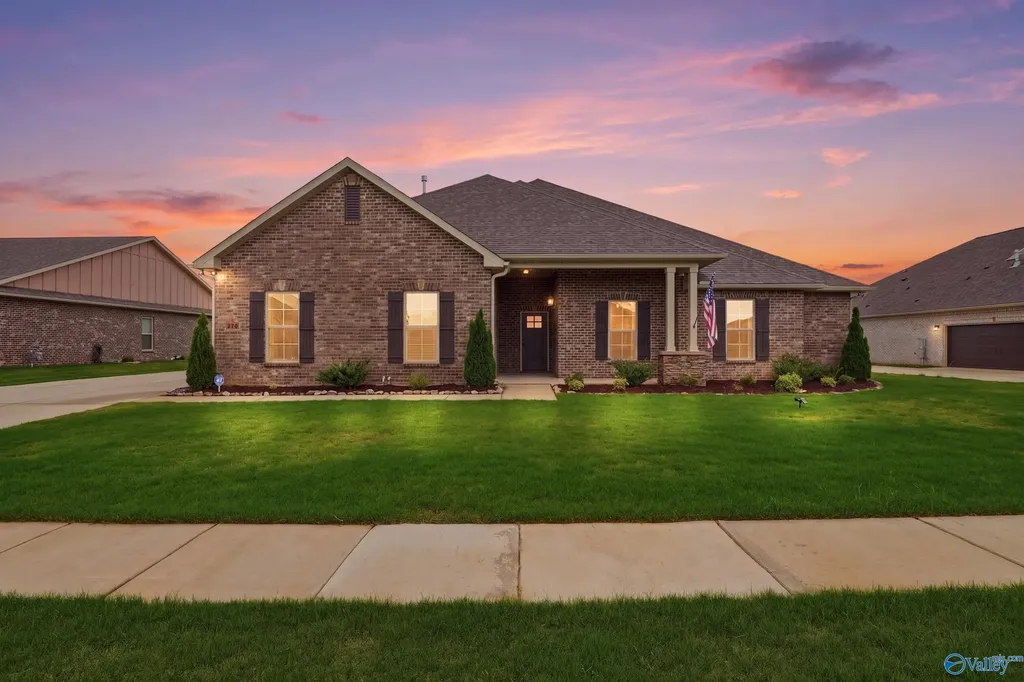 216 Nellie Faye Lane Meridianville AL 35759