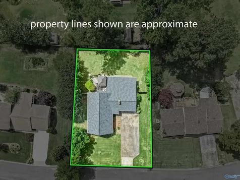 8119 Hillside Lane SE Huntsville AL 35802