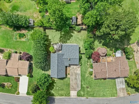 8119 Hillside Lane SE Huntsville AL 35802