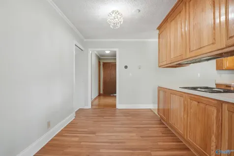 2814 Hilltop Terrace Huntsville AL 35810