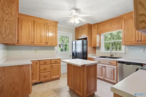 2814 Hilltop Terrace Huntsville AL 35810