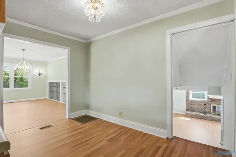 2814 Hilltop Terrace Huntsville AL 35810
