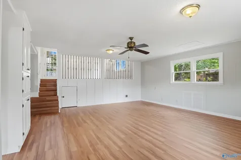 2814 Hilltop Terrace Huntsville AL 35810