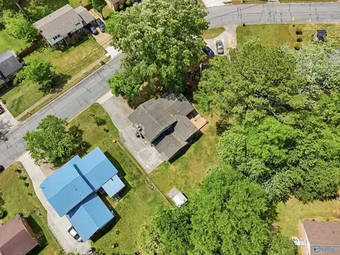 2814 Hilltop Terrace Huntsville AL 35810