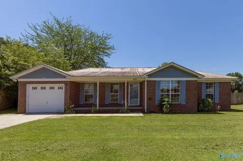 102 Elkwood Road Hazel Green AL 35750