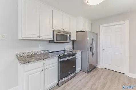 102 Elkwood Road Hazel Green AL 35750
