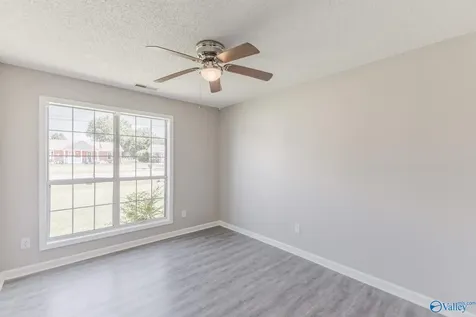 102 Elkwood Road Hazel Green AL 35750