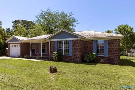 102 Elkwood Road Hazel Green AL 35750