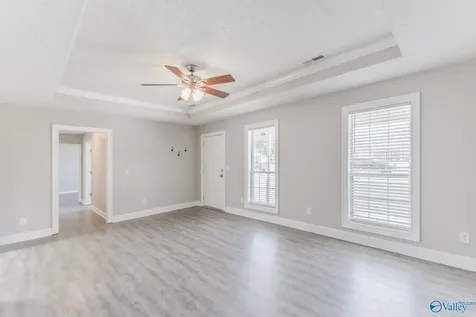 102 Elkwood Road Hazel Green AL 35750