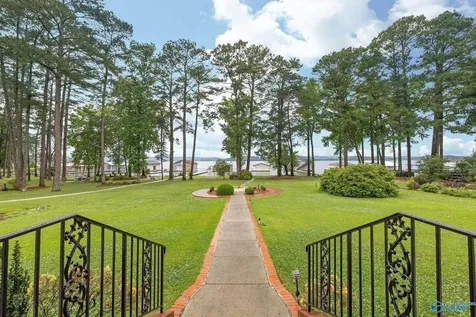 1365 Signal Point Road Guntersville AL 35976