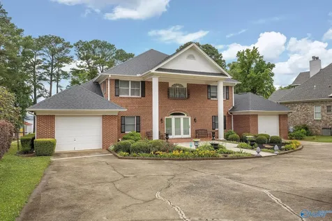 1365 Signal Point Road Guntersville AL 35976