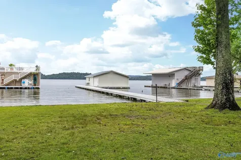 1365 Signal Point Road Guntersville AL 35976