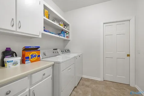 1365 Signal Point Road Guntersville AL 35976
