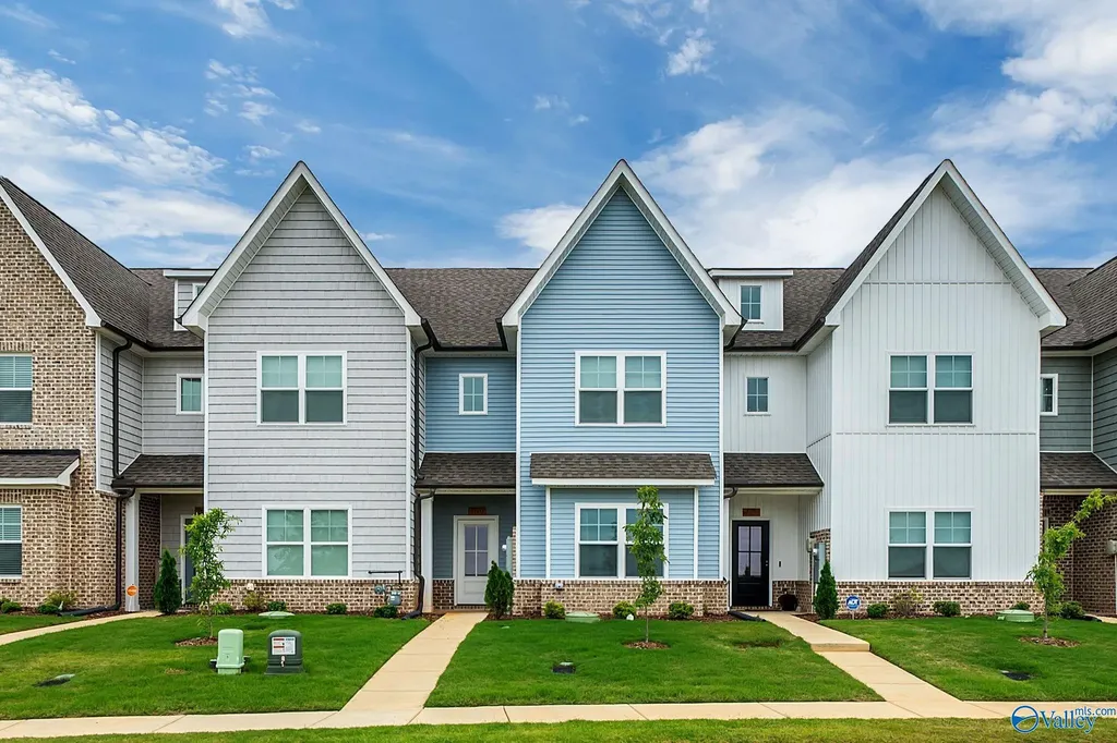 169 Susan Lynn Drive Hazel Green AL 35750