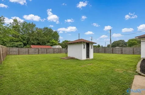 18747 North Jefferson Street Athens AL 35614
