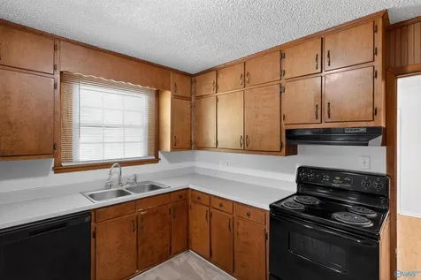 3806 Lakeview Drive NW Huntsville AL 35810