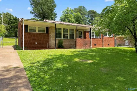 3806 Lakeview Drive NW Huntsville AL 35810