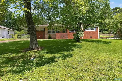 3806 Lakeview Drive NW Huntsville AL 35810