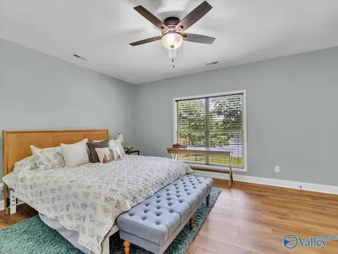 9440 Sergeant Holden Lane Athens AL 35614