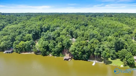 9440 Sergeant Holden Lane Athens AL 35614