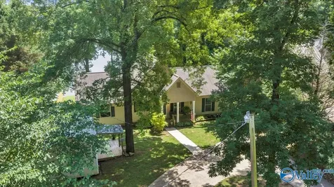 9440 Sergeant Holden Lane Athens AL 35614