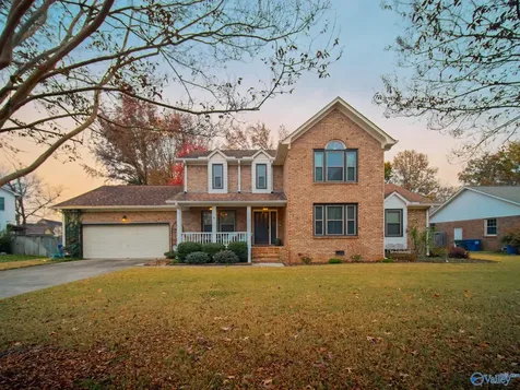 782 SE Cornelia Drive SE Huntsville AL 35802