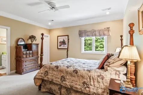 435 Ridgefield Circle Guntersville AL 35976