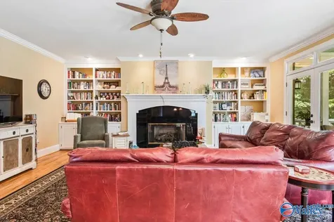 435 Ridgefield Circle Guntersville AL 35976