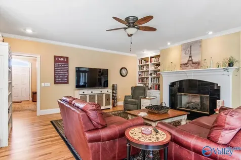 435 Ridgefield Circle Guntersville AL 35976