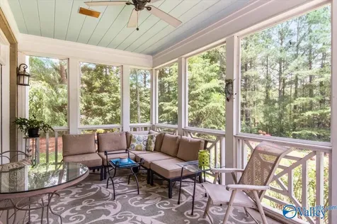 435 Ridgefield Circle Guntersville AL 35976