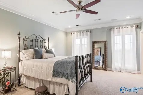 435 Ridgefield Circle Guntersville AL 35976