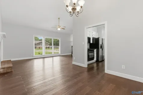 202 Rosecliff Drive Harvest AL 35749