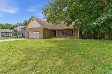 202 Rosecliff Drive Harvest AL 35749
