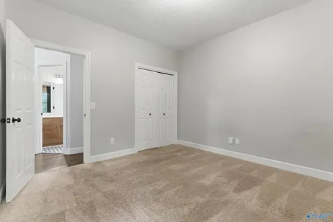 202 Rosecliff Drive Harvest AL 35749