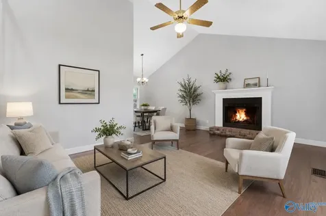 202 Rosecliff Drive Harvest AL 35749