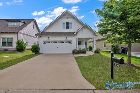 2708 Village Lane Birmingham AL 35211