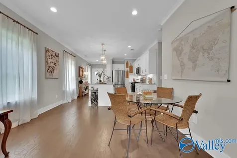 2708 Village Lane Birmingham AL 35211