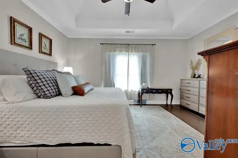 2708 Village Lane Birmingham AL 35211