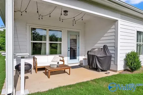 2708 Village Lane Birmingham AL 35211