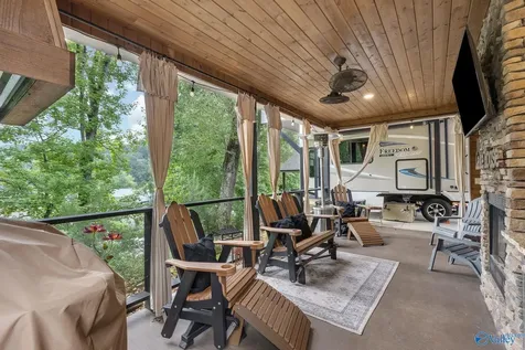 1727 Convict Camp Road Guntersville AL 35976