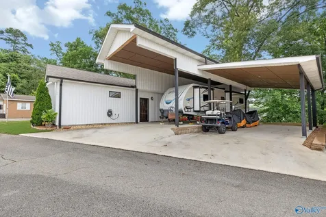 1727 Convict Camp Road Guntersville AL 35976
