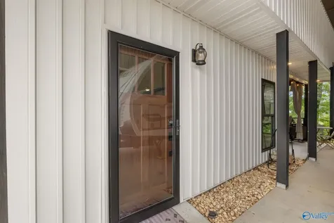 1727 Convict Camp Road Guntersville AL 35976