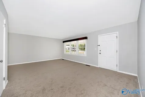 4210 Killarney Drive Huntsville AL 35816